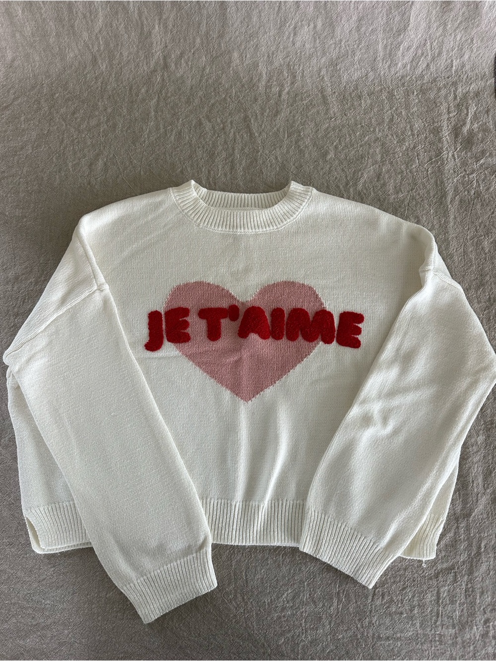 Je t’aime White Sweater with Pink Heart
